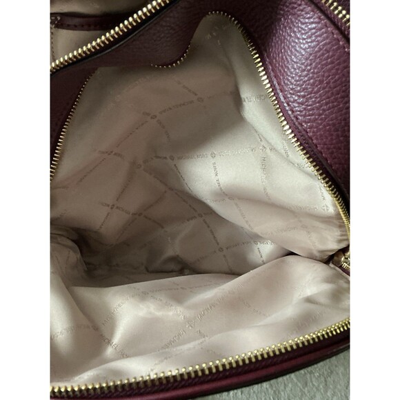 Michael Kors Sheila Medium Logo Backpack Merlot Pebble main image 7